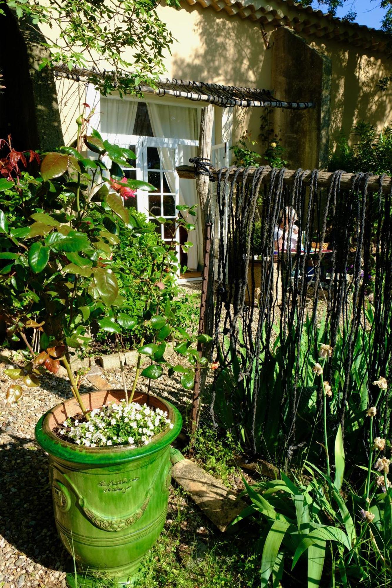 Au Bord De Thau Bed and Breakfast Marseillan  Εξωτερικό φωτογραφία